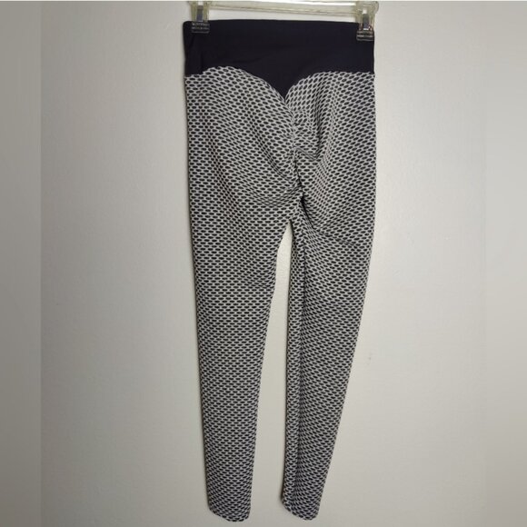 NWOT AMILIA Butt Lift Anti-Cellulite Yoga Exercise Leggings w Scrunch Butt, Sz S - Picture 4 of 7